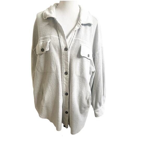 Free People Ruby Shacket in Stone Large Fleece Long Sleeve Button Front Pockets - Picture 2 of 15